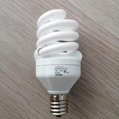 エコ電球形蛍光ランプの画像