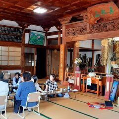 光願寺本堂でコンサート