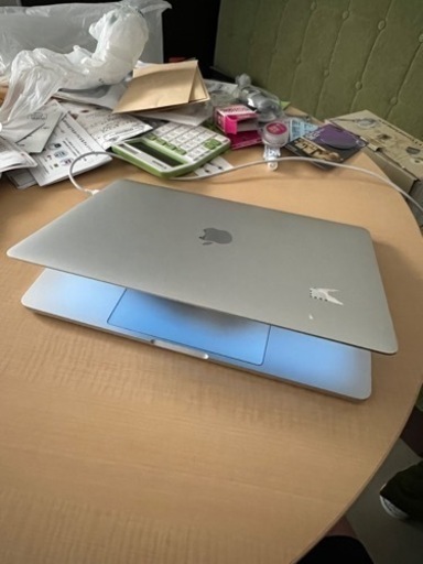 【美品】MacBook Pro 13.3-inch Mid 2019 MUHP2J/A Core_i5 1.4GHz 8GB SSD256GB シルバー