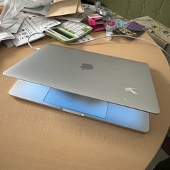 美品】MacBook Pro 13.3-inch Mid 2019 MUHP2J/A Core_i5 1.4GHz 8GB 
