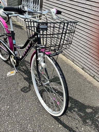 売約 点検済み自転車 オートライト、変速機、リング錠付き 26インチ