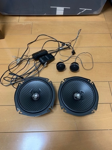 スピーカー　カロッツェリア　17インチ