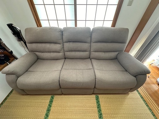 【ニトリ】３人掛け　テーブル付きソファ