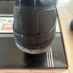 股付き安全シューズの画像