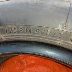 終了御礼　①ばっ！差し上げます！ヨコハマトラックタイヤ！2本セット！175R-14 8prの画像