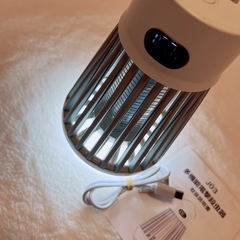 電撃殺虫器【2024年夏新登場】Freeluck 電撃殺虫器定価...