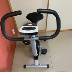 フィットネスバイク　ベルト式の画像