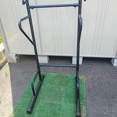 懸垂マシン ぶら下がり健康器具の画像