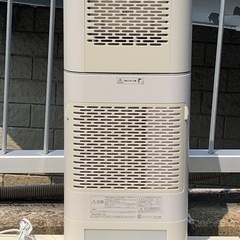 (ジM-109)SALE‼️¥8,800(税込) アイリスオーヤマ　サーキュレーター衣類乾燥除湿機IJD-150-WHの画像