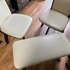 ダイニングテーブルセット
の画像