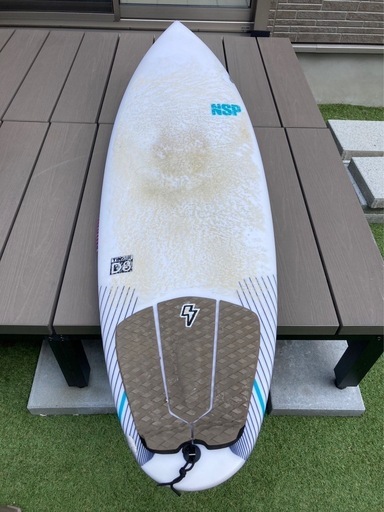 サーフボード ショートボード　NSP 
5’8 EPS 要リペア九十九里近辺手渡し