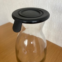 【2本セット】IKEA ヴァルダーゲン カラフェ蓋付き デキャンタ・ピッチャー の画像