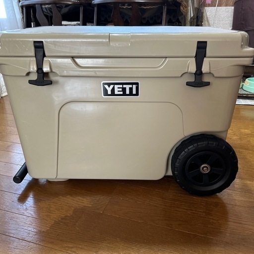 ＹＥＴＩクーラーボックス\n