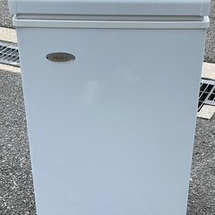【RKGRE-381】特価！Haier/66L 1ドア上開き冷凍庫/JF-NC66/中古品/2013年製/当社より近隣無料配達！