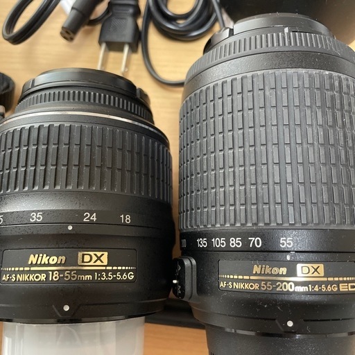 [お話中]Nikon ニコン　D3000 ダブルズームキット　
