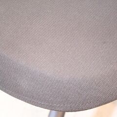 HermanMiller(ハーマンミラー)よりSayl Chair(セイルチェア)です！自然な姿勢を保つようにサポートするサスペンションバックにより、長時間のオフィスワークでも活躍するデスクチェア♪の画像