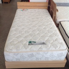 「ジモティー見た」で5％OFF！【シングルベッド】シングルベッド...