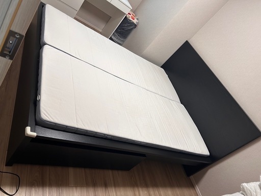 【クイーンサイズ】IKEA マルム ベッド マットレス付き 22,720円