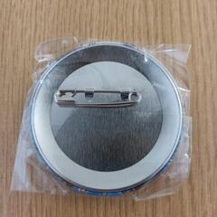 名探偵コナン 巨大迷路 缶バッジ 非売品の画像