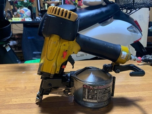 日立NV50H高圧釘打ち機50mm
