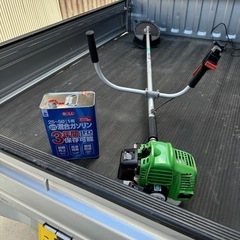 草刈り機