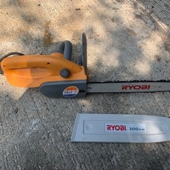 RYOBI電動チェーンソー(CS-3000)の画像