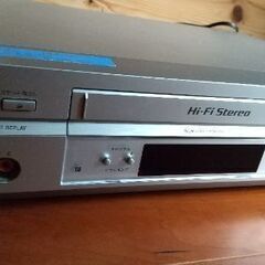 SONY VHSビデオデッキ