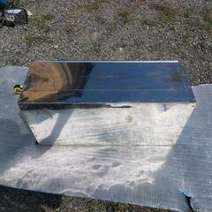 最最終値下げトラック用車載工具箱の画像