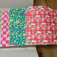 プリント千代紙（ショウワグリムのおり紙）の画像