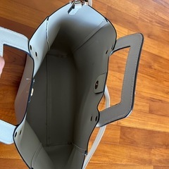 ショルダーバック　　オシャレ
の画像