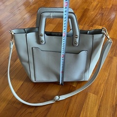 ショルダーバック　　オシャレ
の画像