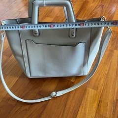 ショルダーバック　　オシャレ
の画像