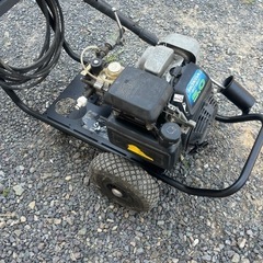 エンジン　高圧洗浄機　ケルヒャーの画像