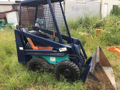 ボブキャット　310 ステアスキッドローダー　要修理　現状車