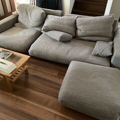 不動産売買で出ました不用品　【ソファ】　無料でお譲り致します