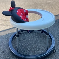 ミニ−マウス　Disney 歩行器　お食事テーブル付き　　リサイ...
