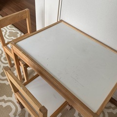商談中　IKEA  子供用テーブルチェアセット