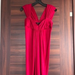 BCBG MAXAZRIA ドレス　赤