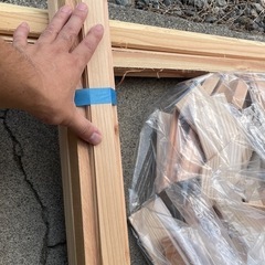 焚き付けに最適 杉の端材の画像