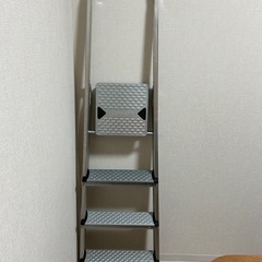 【10/19まで】美品ドイツ製4段脚立　ライフハイト LEIFHEIT（ハイロ hailo）の画像