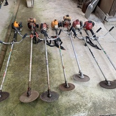 草刈機　まとめ売り　バラ売り可能　ジャンク扱いの画像