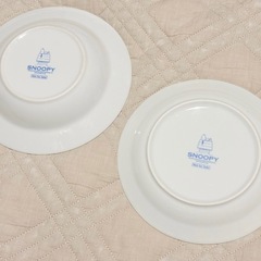 スヌーピー　ノベルティ　お皿の画像