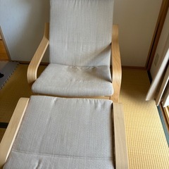IKEA 　ポエング　オットマン