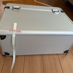 ジュラルミン風ケース　トリミング用　トリマーの画像