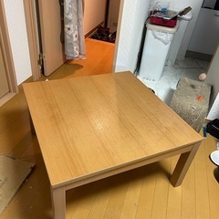 こたつテーブル