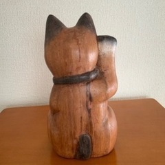 お金を招く右手招き猫 /置物/縁起物の画像