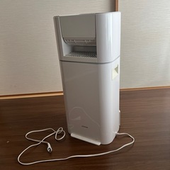 サーキュレーター付き　　衣類乾燥除湿機　アイリスオーヤマ
