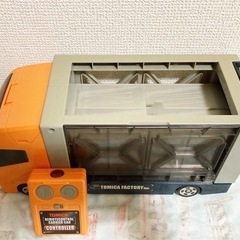 トミカ リモートコントロール キャリアカー 
