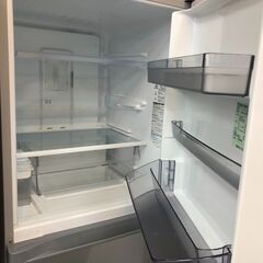 TOSHIBA　トウシバ　冷蔵庫　GR-S33S　2020年製　シルバーの画像