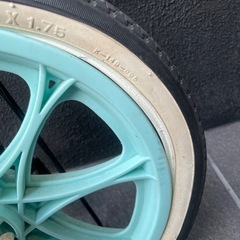 一輪車　16インチ　スタンド付きの画像